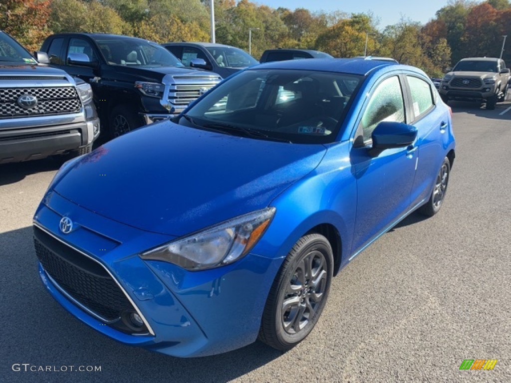Sapphire 2020 Toyota Yaris LE Hatchback Exterior Photo #135747641