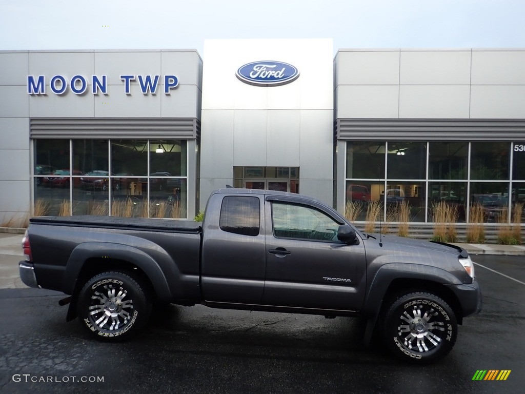 2012 Tacoma SR5 Access Cab 4x4 - Magnetic Gray Mica / Graphite photo #1