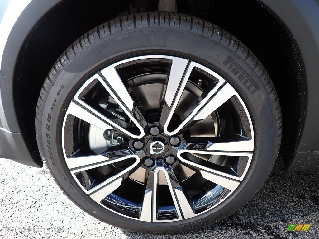 2020 Volvo V60 Cross Country T5 AWD Wheel Photos