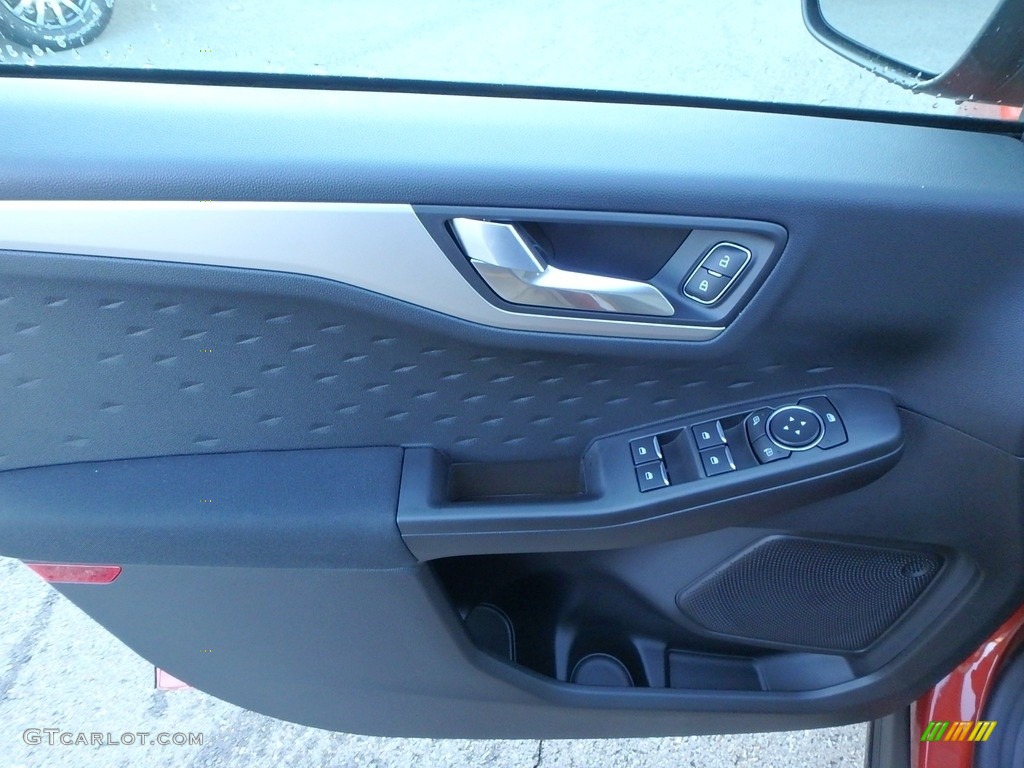 2020 Ford Escape SE 4WD Dark Earth Gray Door Panel Photo #135752358