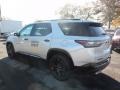 Silver Ice Metallic - Traverse Premier Photo No. 5