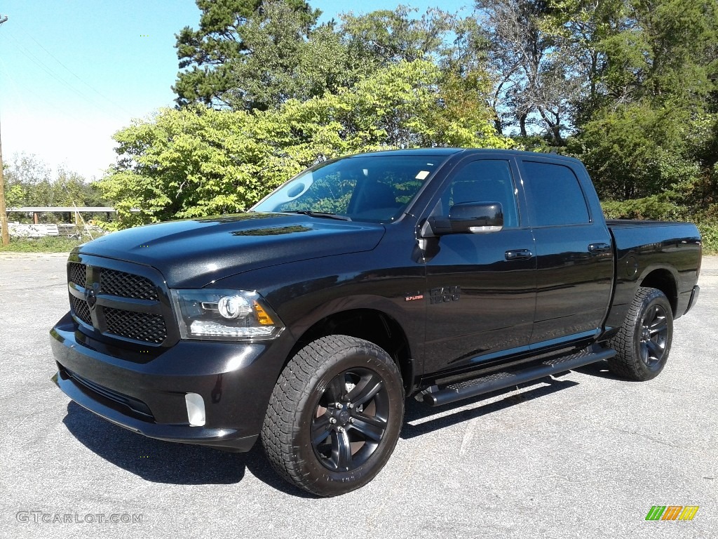 2018 1500 Night Crew Cab 4x4 - Brilliant Black Crystal Pearl / Black photo #2