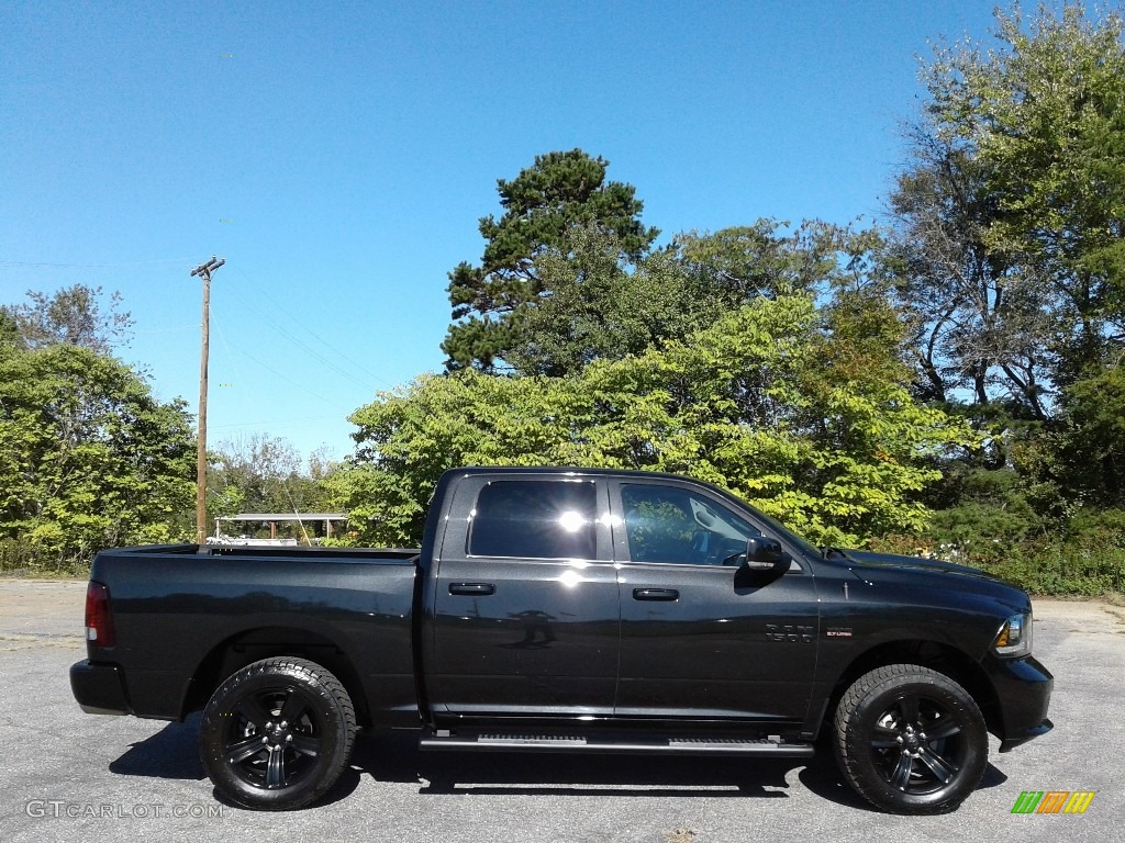 2018 1500 Night Crew Cab 4x4 - Brilliant Black Crystal Pearl / Black photo #5