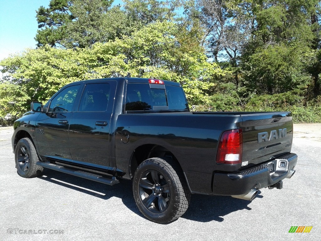 2018 1500 Night Crew Cab 4x4 - Brilliant Black Crystal Pearl / Black photo #9
