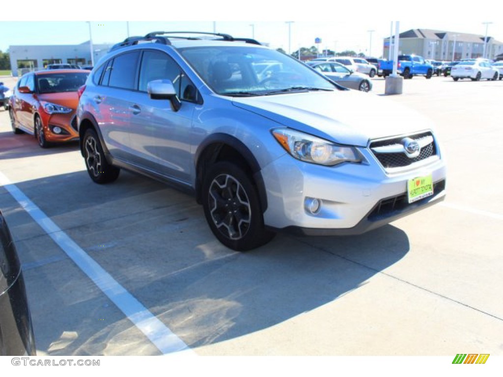 2013 XV Crosstrek 2.0 Premium - Ice Silver Metallic / Black photo #2