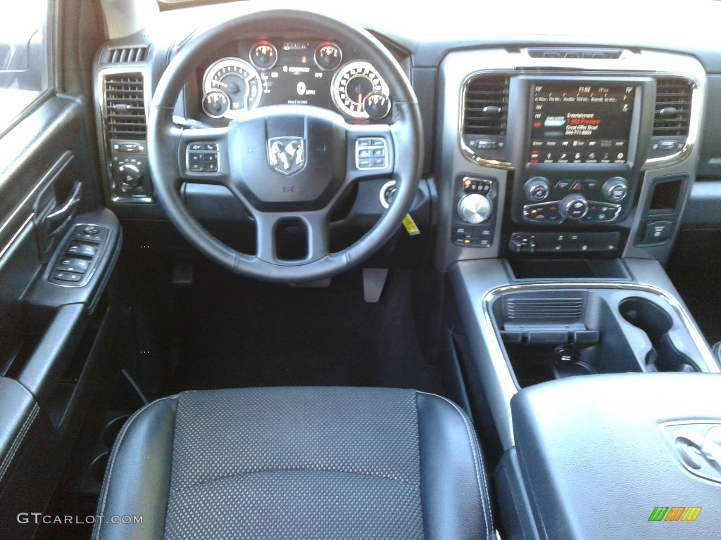 2018 1500 Night Crew Cab 4x4 - Brilliant Black Crystal Pearl / Black photo #31