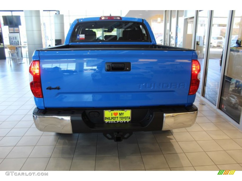 2020 Tundra TSS Off Road CrewMax 4x4 - Voodoo Blue / Black photo #7