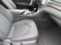 Super White - Camry SE Photo No. 13