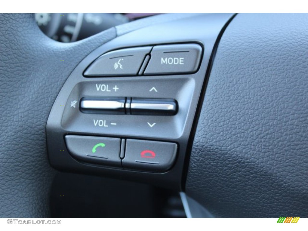 2020 Hyundai Elantra GT Standard Elantra GT Model Black Steering Wheel Photo #135758700