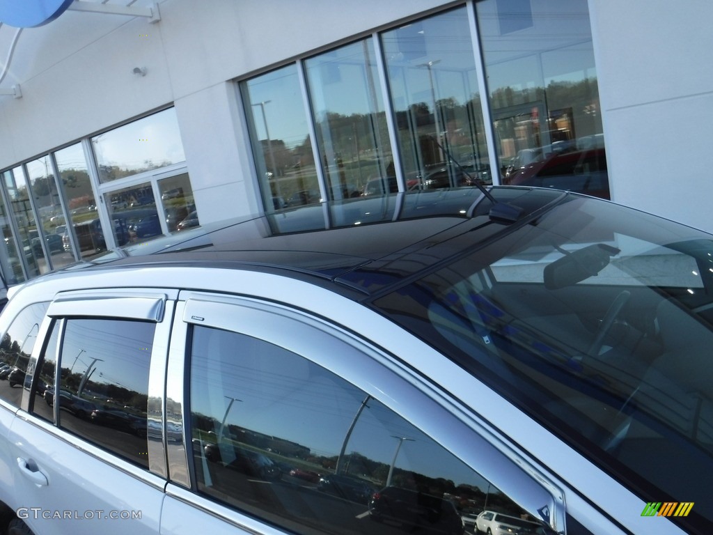 2011 Edge Limited AWD - White Platinum Tri-Coat / Medium Light Stone photo #4