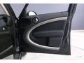 Absolute Black Metallic - Cooper Countryman Photo No. 23