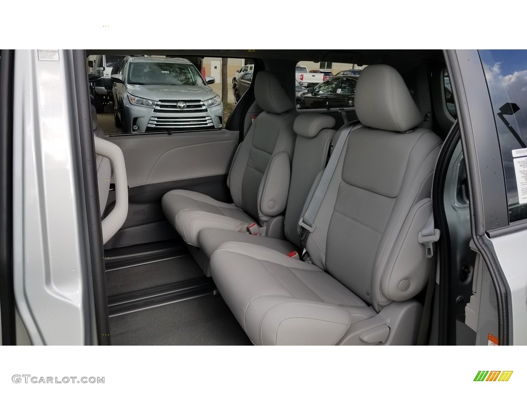 2020 Toyota Sienna XLE Rear Seat Photo #135763418