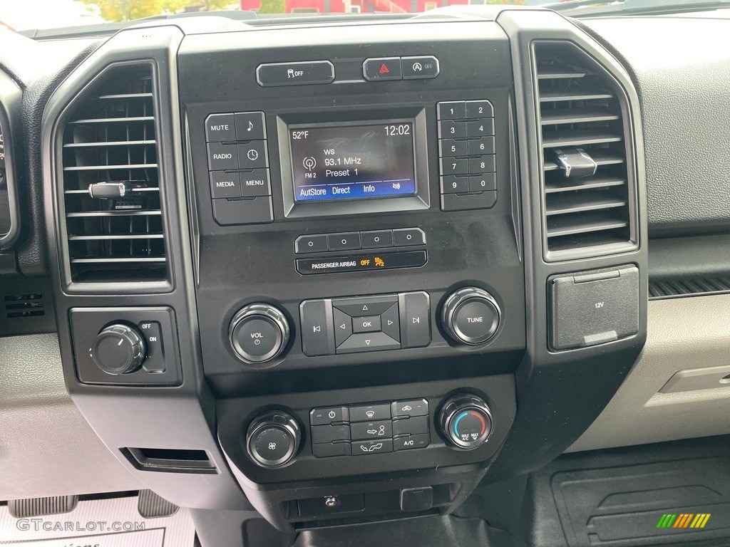 2017 F150 XL SuperCab - Oxford White / Earth Gray photo #19