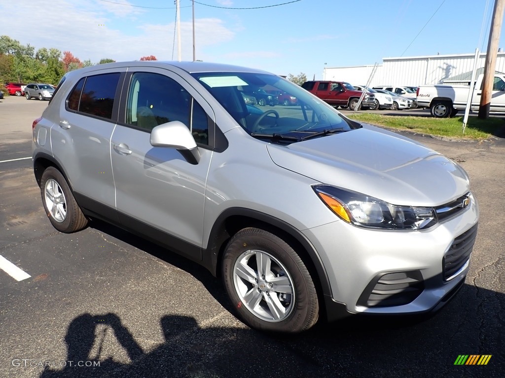 Silver Ice Metallic 2020 Chevrolet Trax LS Exterior Photo #135771242