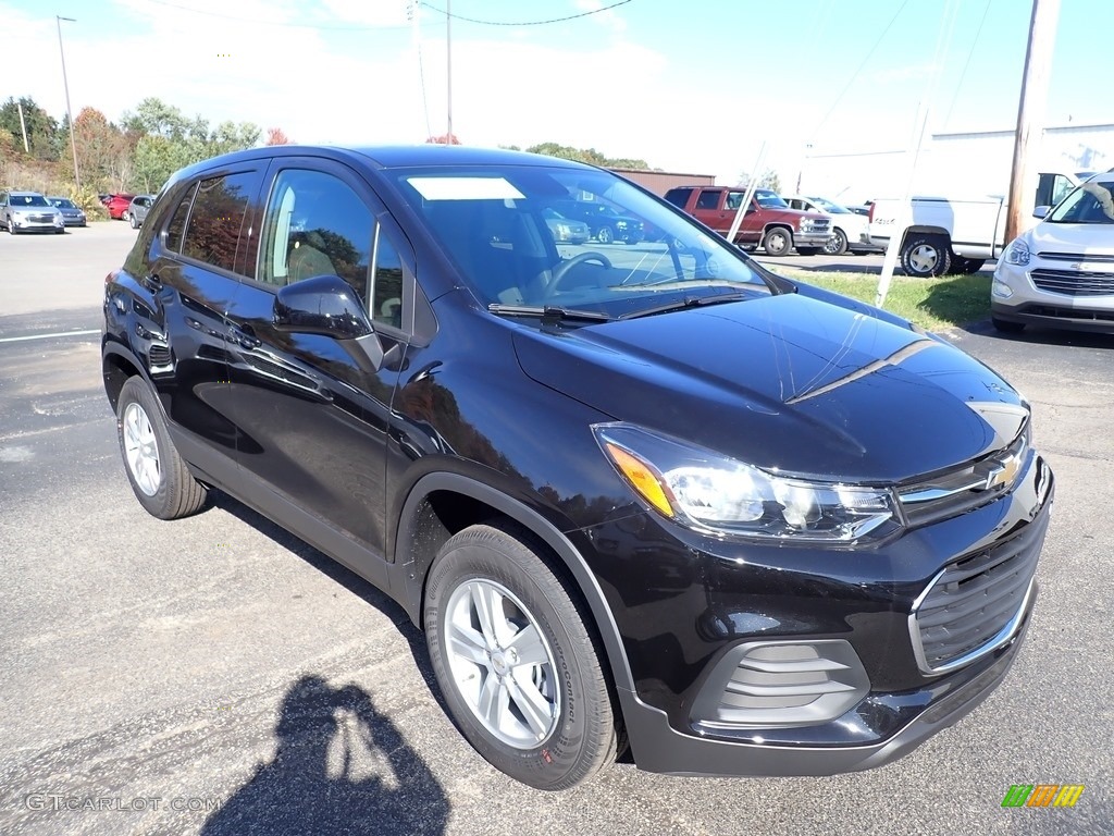 Mosaic Black Metallic 2020 Chevrolet Trax LS AWD Exterior Photo #135771566