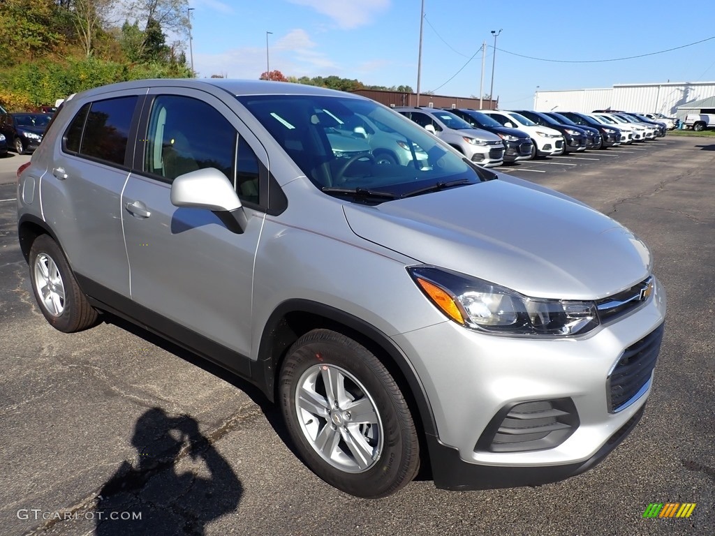 Silver Ice Metallic 2020 Chevrolet Trax LS Exterior Photo #135772262