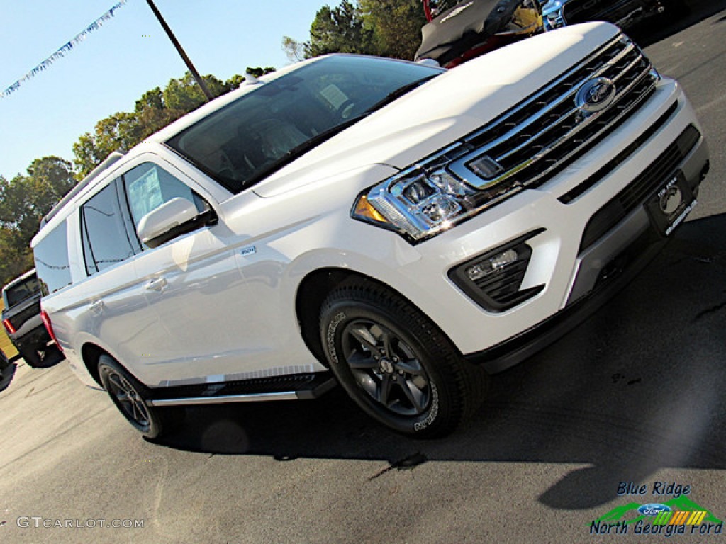 2019 Expedition XLT 4x4 - White Platinum Metallic Tri-Coat / Medium Stone photo #34