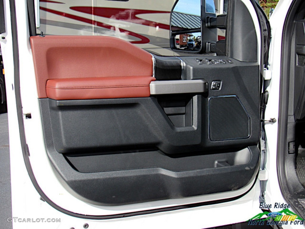 2019 F450 Super Duty Platinum Crew Cab 4x4 - White Platinum Metallic Tri-Coat / Black photo #32