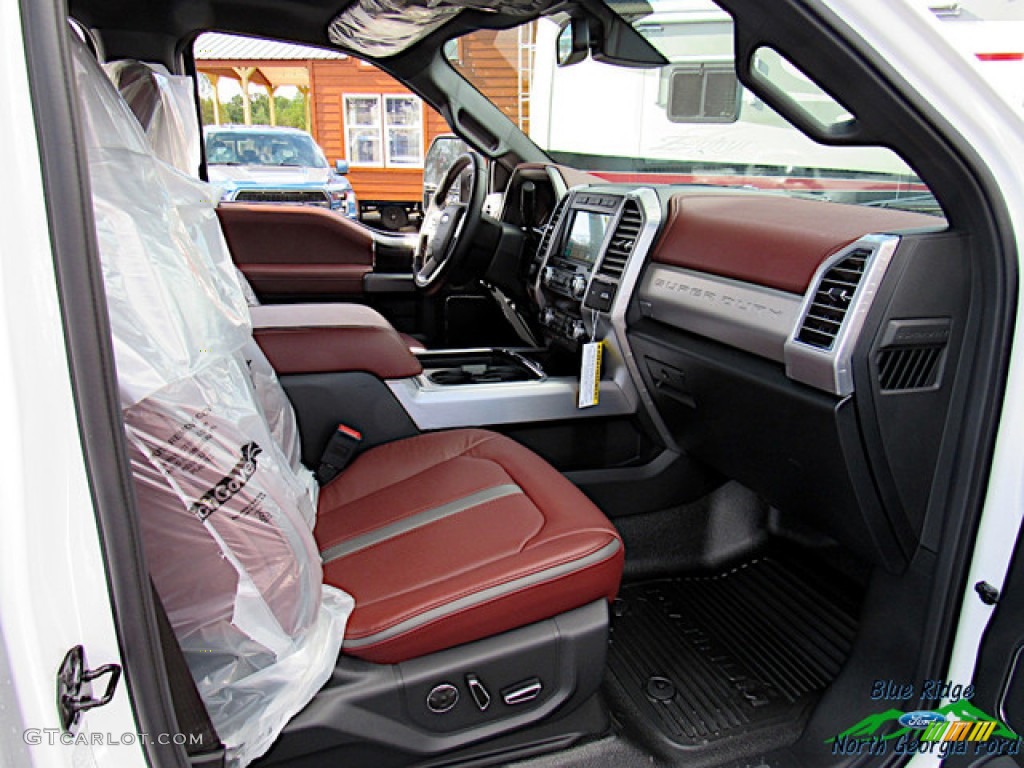 2019 F450 Super Duty Platinum Crew Cab 4x4 - White Platinum Metallic Tri-Coat / Black photo #34