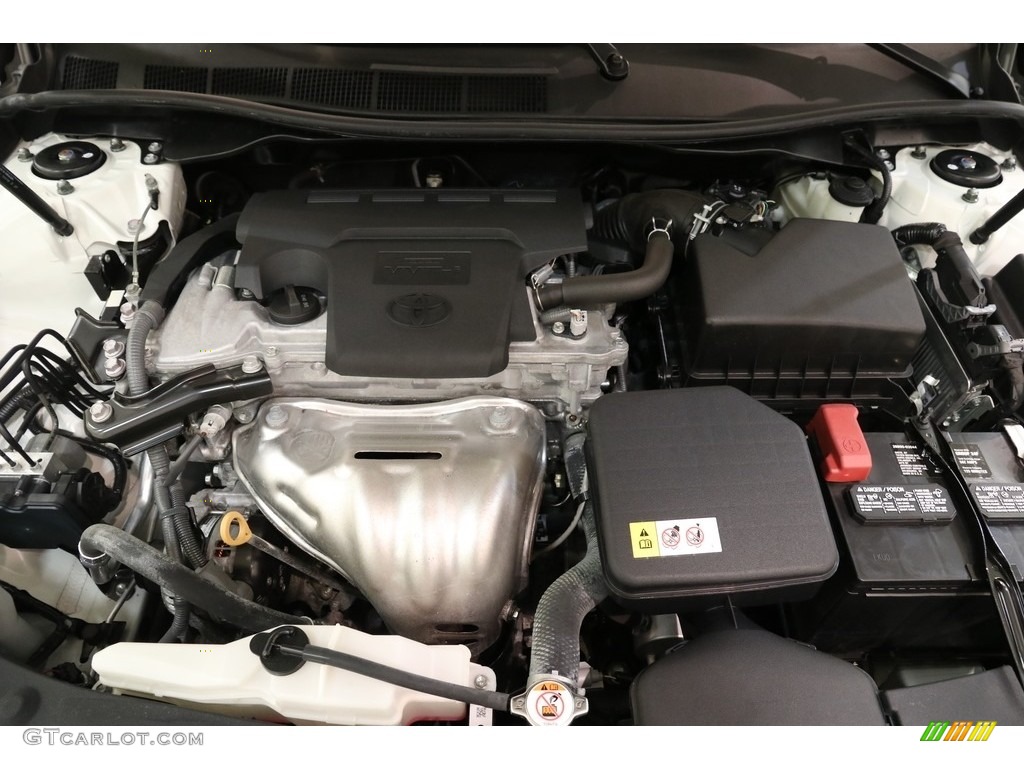 2017 Camry XLE - Blizzard White Pearl / Black photo #19