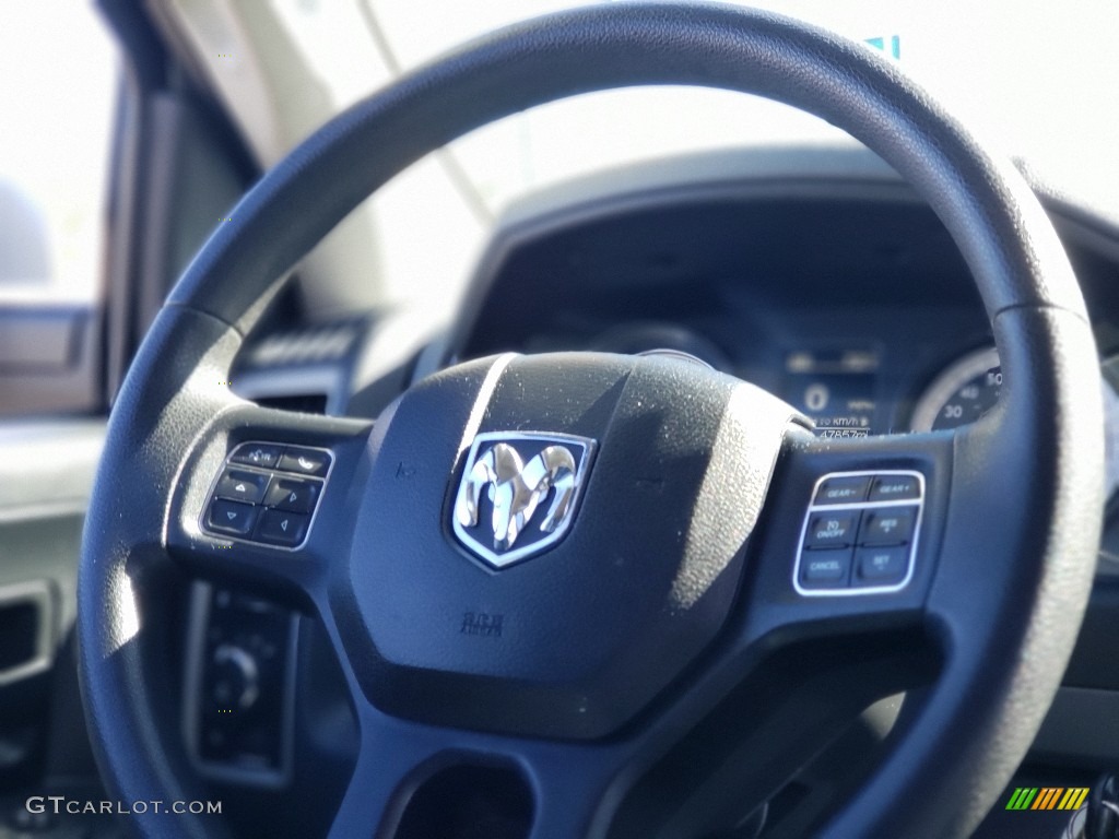 2017 1500 Express Quad Cab 4x4 - Bright Silver Metallic / Black/Diesel Gray photo #13