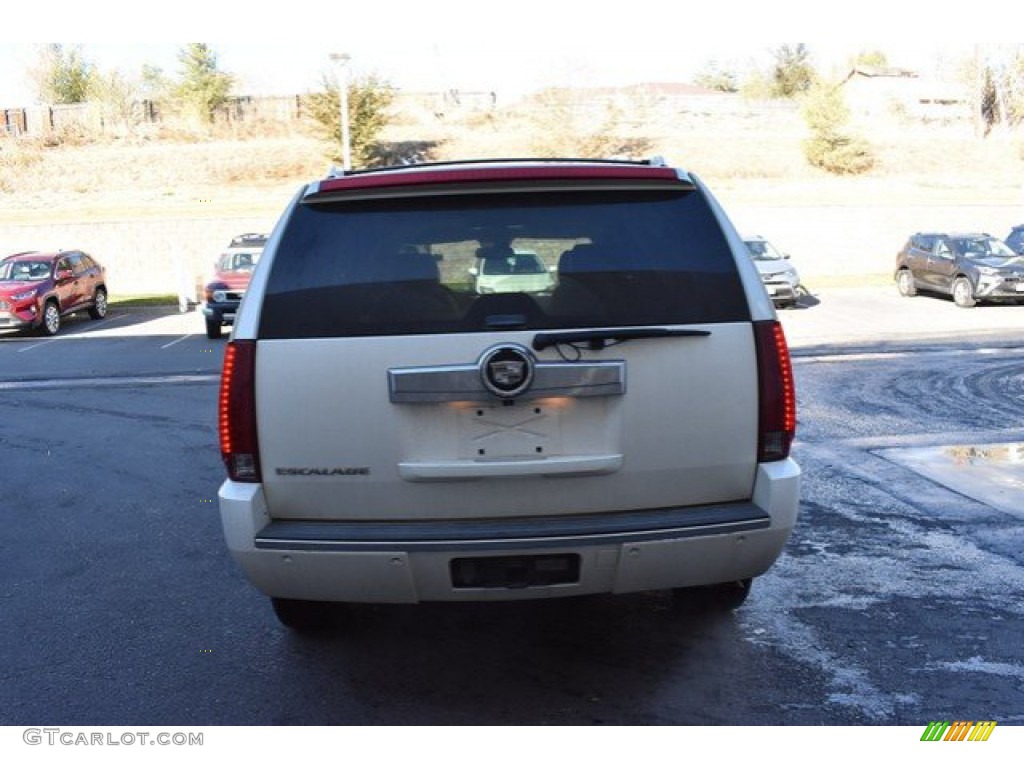 2007 Escalade AWD - White Diamond / Cocoa/Light Cashmere photo #5
