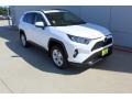 Super White - RAV4 XLE Photo No. 2