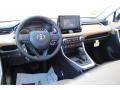 Super White - RAV4 XLE Photo No. 22