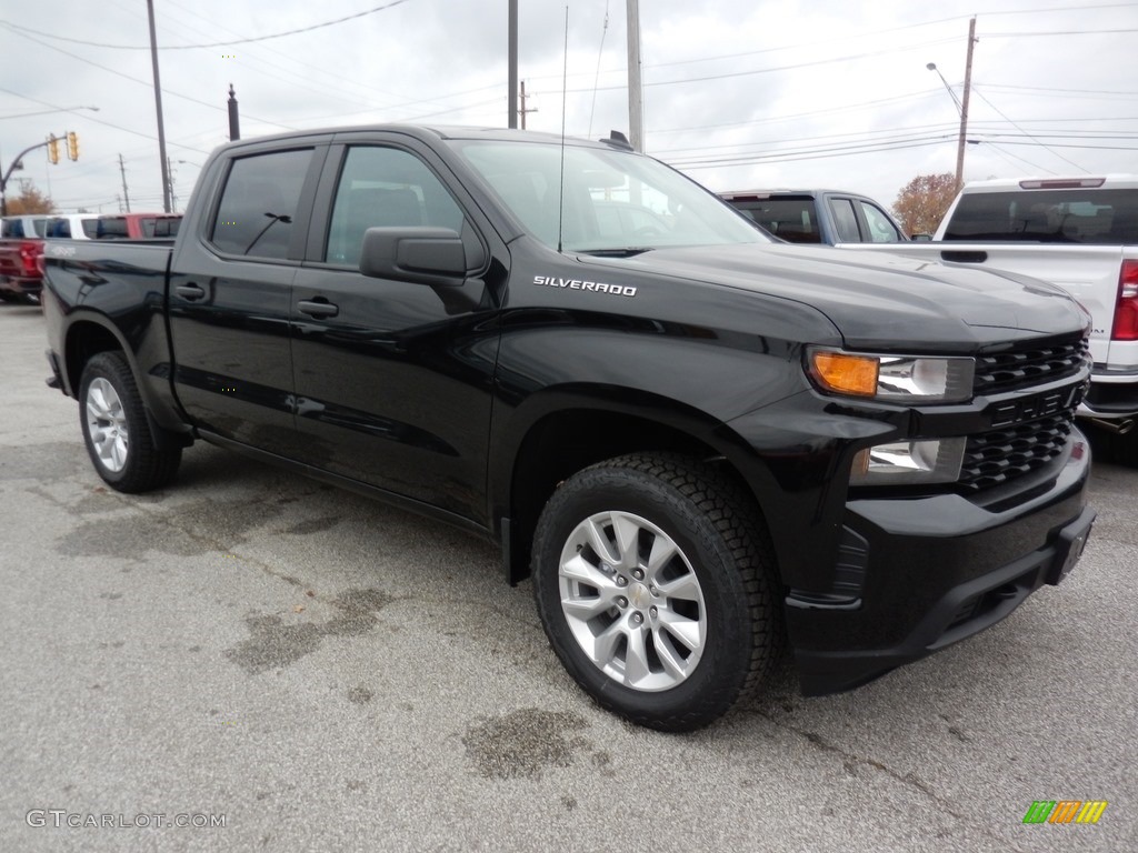 Black 2020 Chevrolet Silverado 1500 Custom Crew Cab 4x4 Exterior Photo #135783128