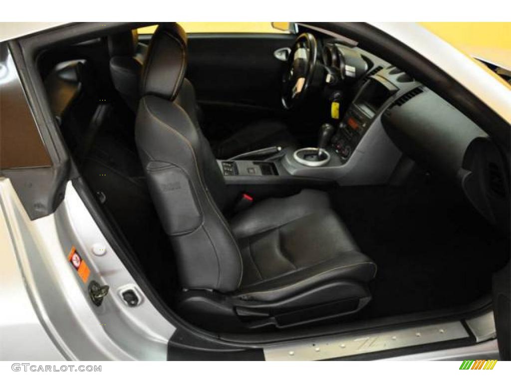 2003 350Z Enthusiast Coupe - Chrome Silver / Carbon Black photo #11