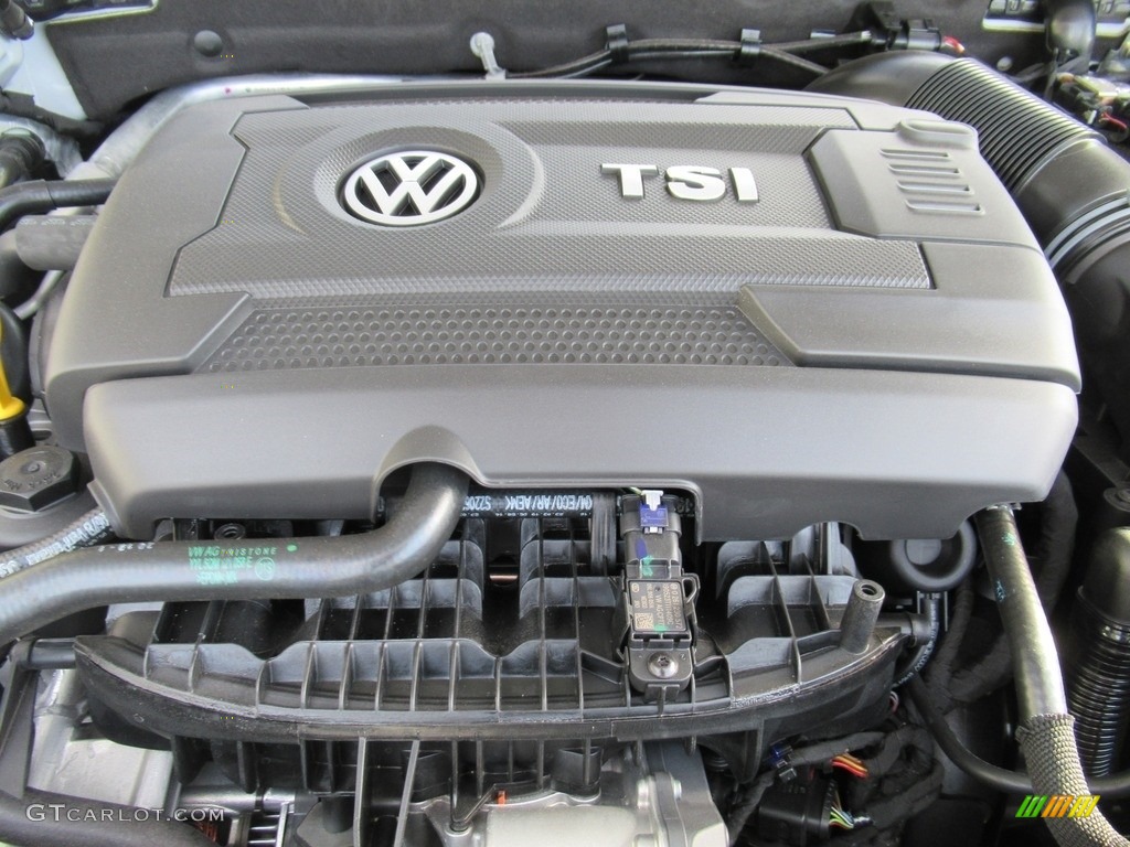 2019 Golf GTI S - White Silver Metallic / Titan Black/Clark Plaid photo #6
