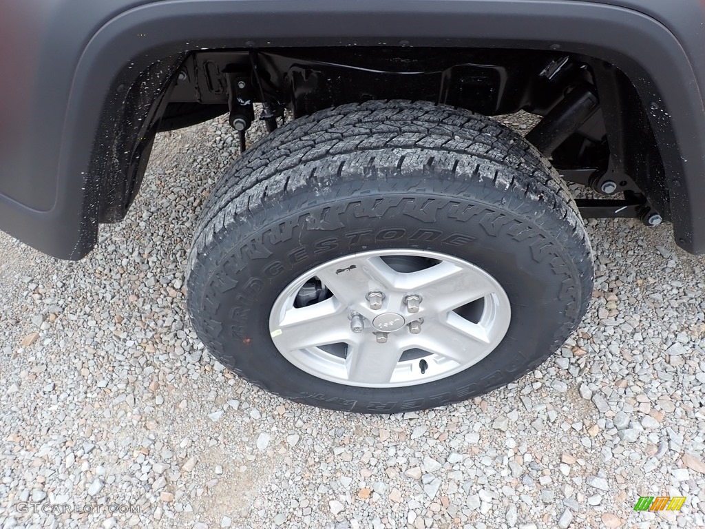 2020 Gladiator Sport 4x4 - Punk