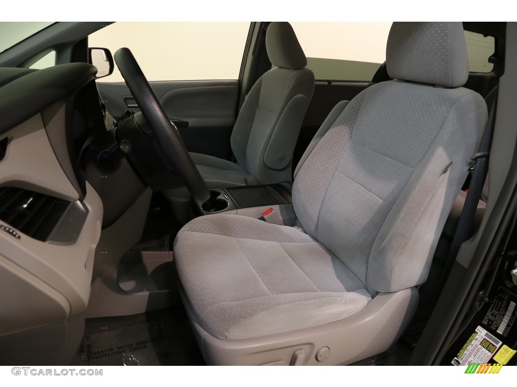 2017 Sienna LE - Midnight Black Metallic / Ash photo #5
