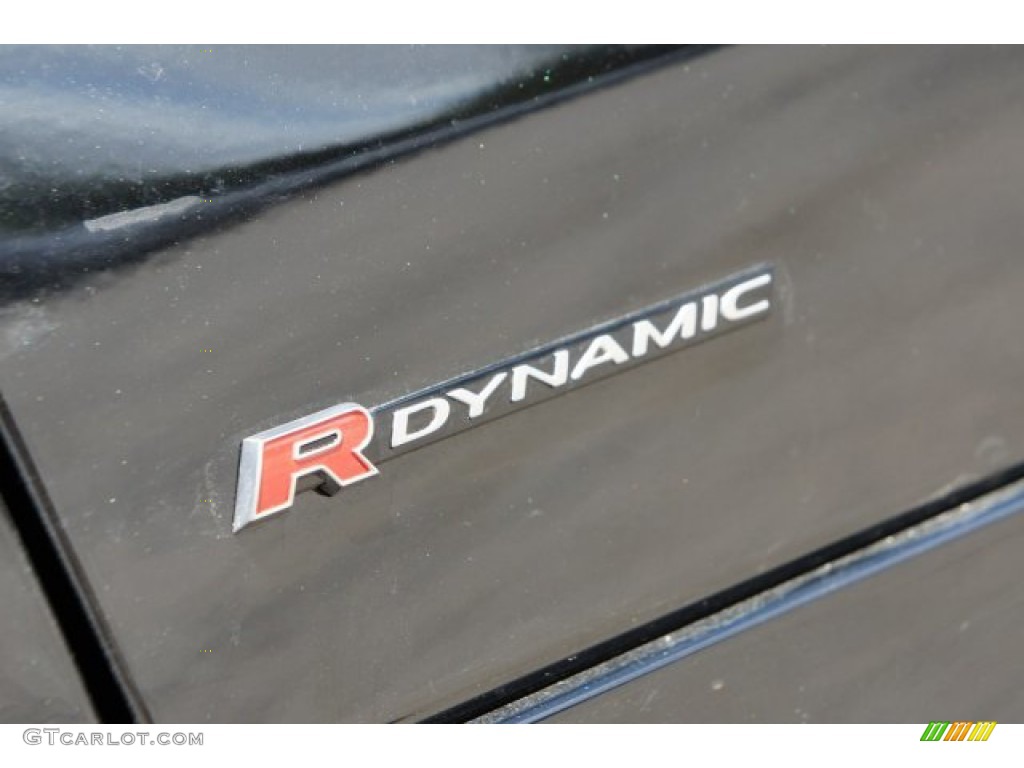 2020 Land Rover Discovery Sport SE R-Dynamic Marks and Logos Photos
