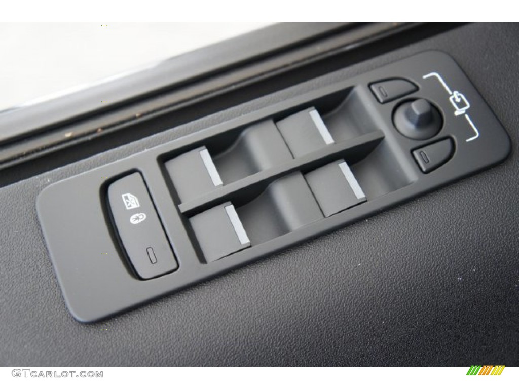 2020 Land Rover Discovery Sport SE R-Dynamic Controls Photo #135791462