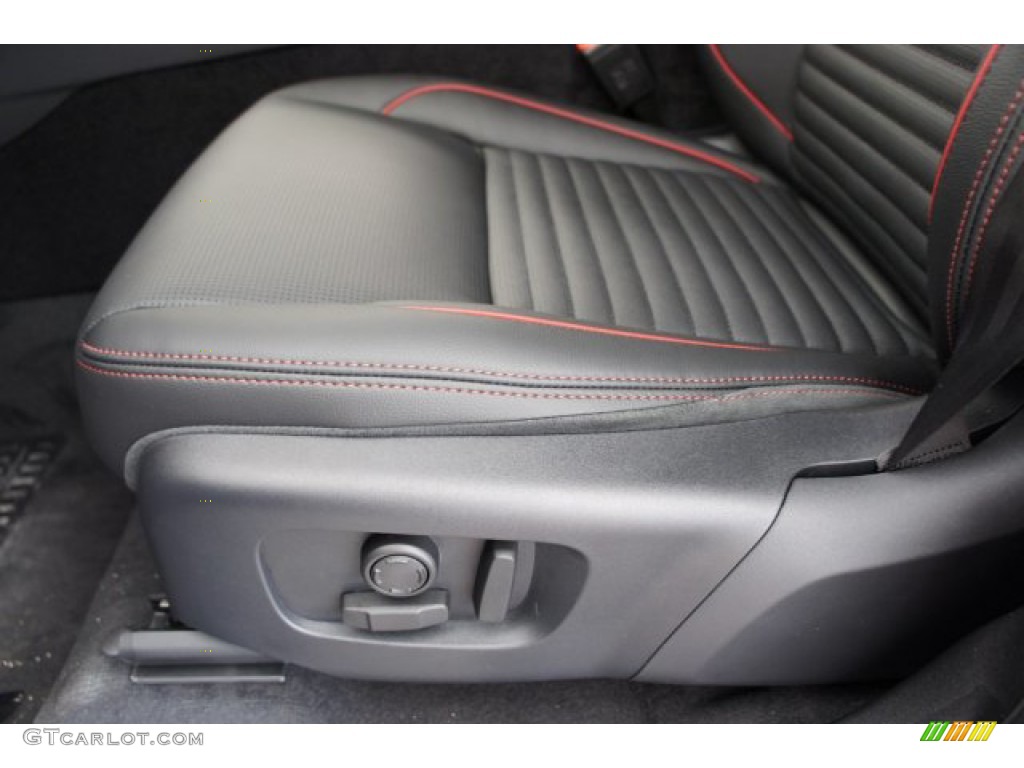 2020 Land Rover Discovery Sport SE R-Dynamic Front Seat Photo #135791489