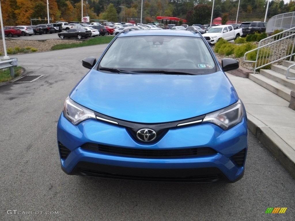 2017 RAV4 LE AWD - Electric Storm Metallic / Black photo #4