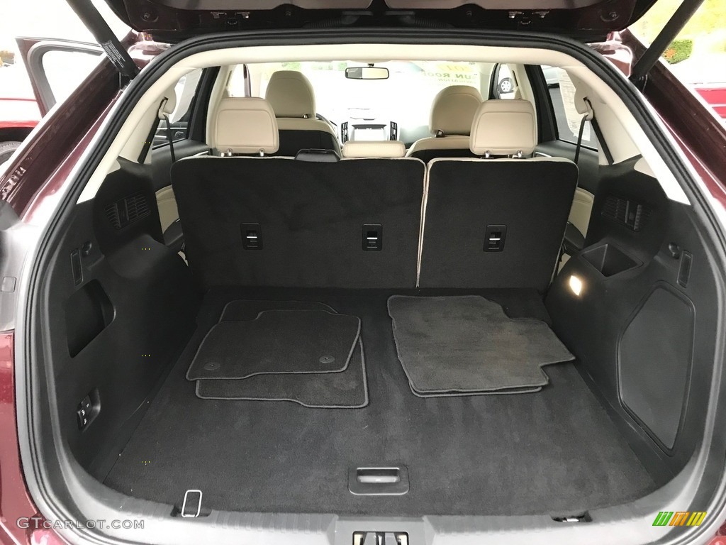 2017 Edge Titanium AWD - Ruby Red Metallic / Ceramic photo #9