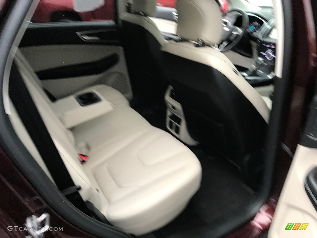 2017 Edge Titanium AWD - Ruby Red Metallic / Ceramic photo #45