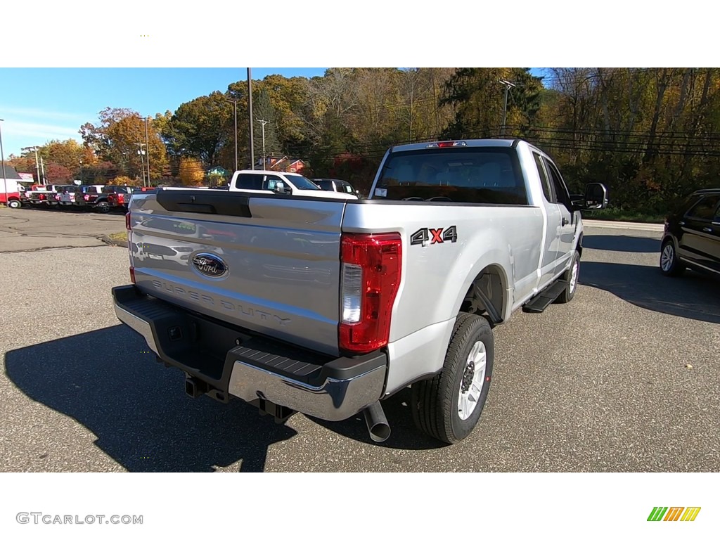 2019 F350 Super Duty XL SuperCab 4x4 - Ingot Silver / Earth Gray photo #7