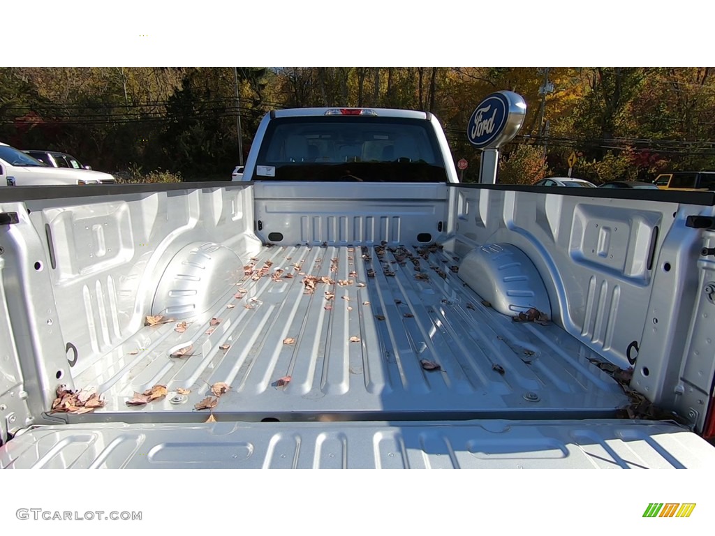 2019 F350 Super Duty XL SuperCab 4x4 - Ingot Silver / Earth Gray photo #20