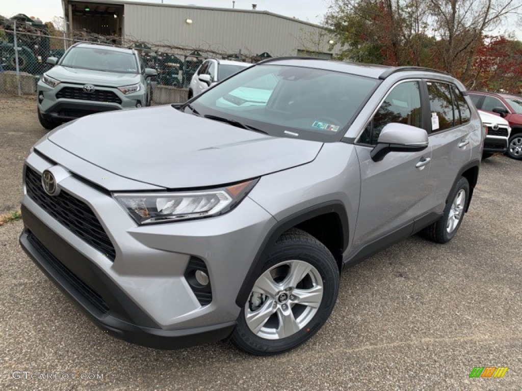 Silver Sky Metallic 2020 Toyota RAV4 XLE AWD Exterior Photo #135812502