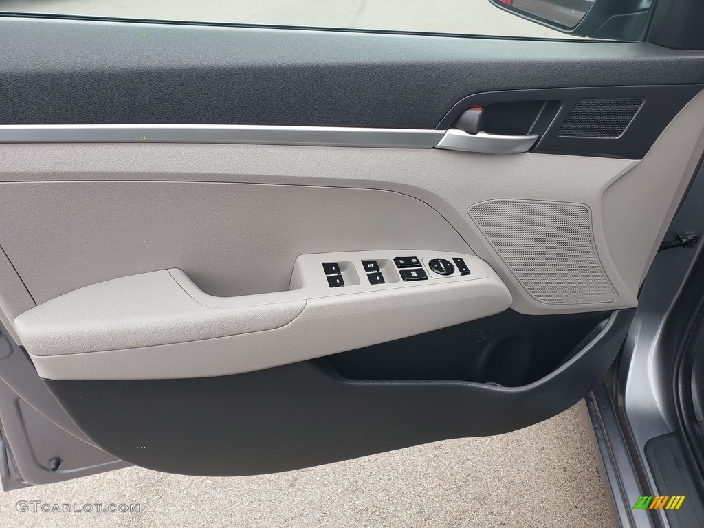 2019 Elantra SE - Galactic Gray / Gray photo #4