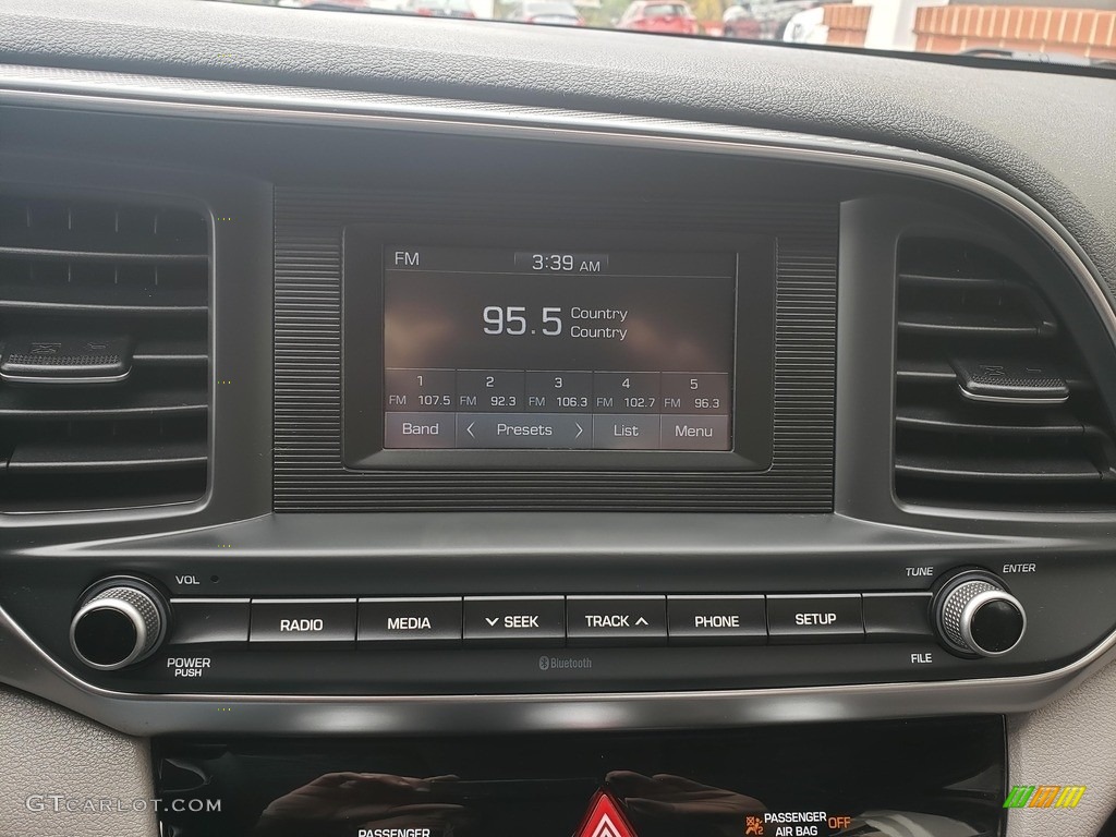 2019 Elantra SE - Galactic Gray / Gray photo #14
