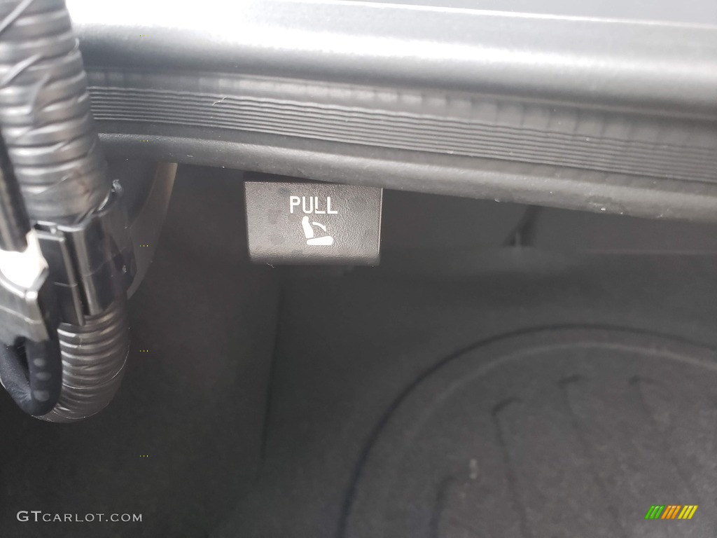 2019 Elantra SE - Galactic Gray / Gray photo #28