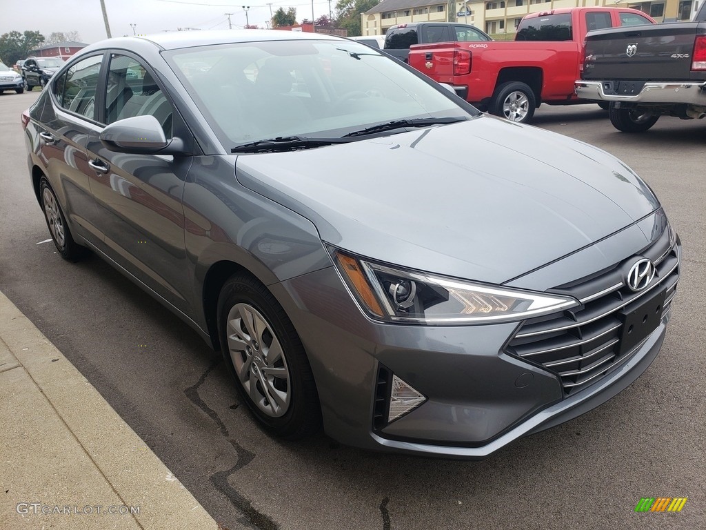 2019 Elantra SE - Galactic Gray / Gray photo #34