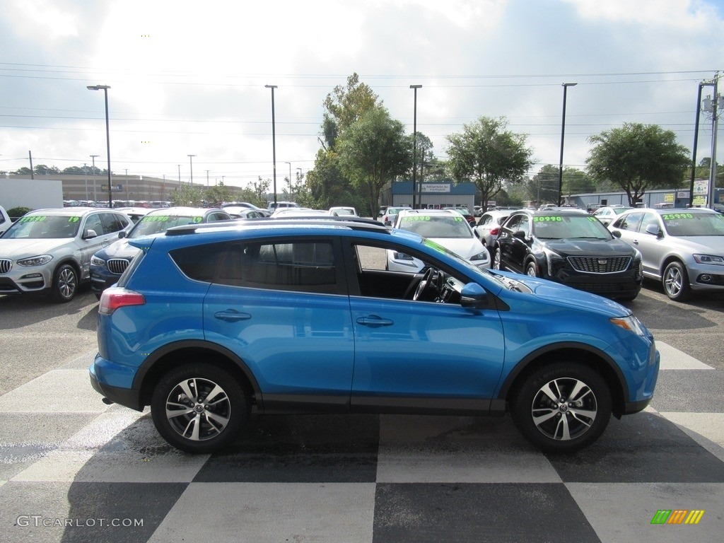 2018 RAV4 XLE - Electric Storm Blue / Black photo #3