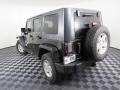 Black - Wrangler Unlimited Sahara 4x4 Photo No. 10