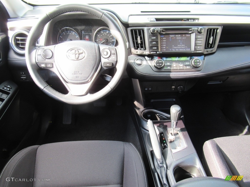 2018 RAV4 XLE - Electric Storm Blue / Black photo #15