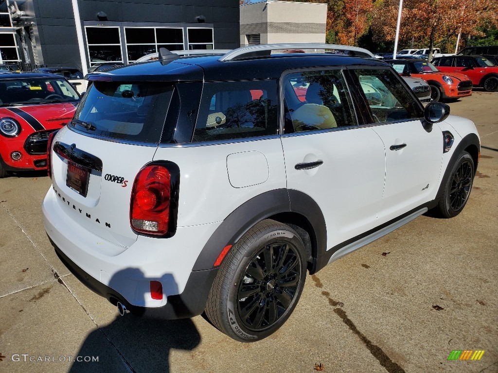 2020 Countryman Cooper S All4 - Light White / Chesterfield British Oak photo #2